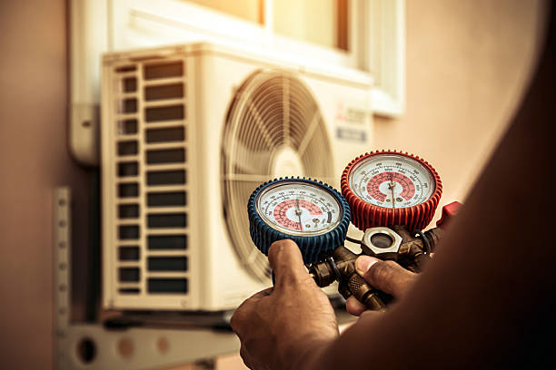 Professional Hvac Maintenance technician working in Kansasville, WI